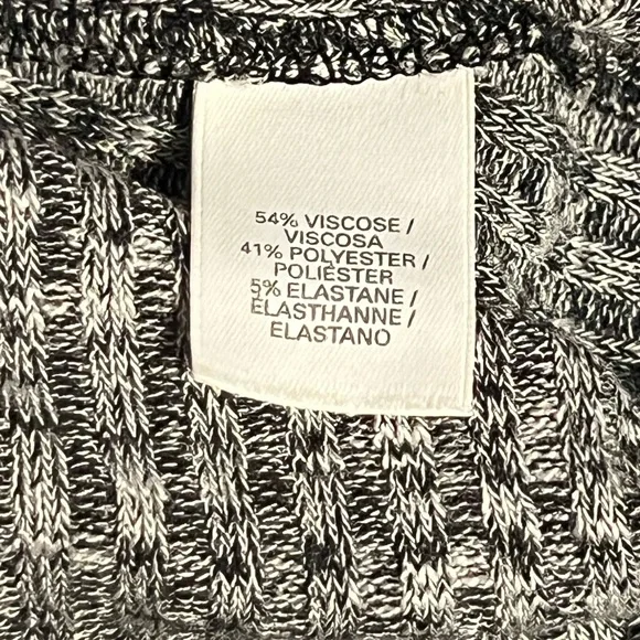 Victoria's Secret Gray Knit Tank Top - Picture 4 of 4